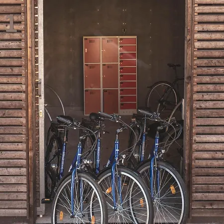 - Youth Auberge de jeunesse